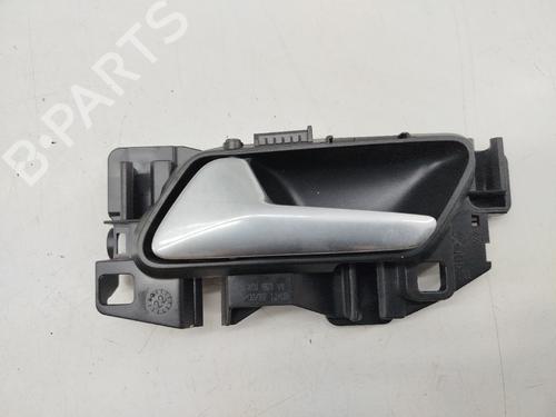 Used Front left interior door handle Front left interior door handle 39165128 39165128