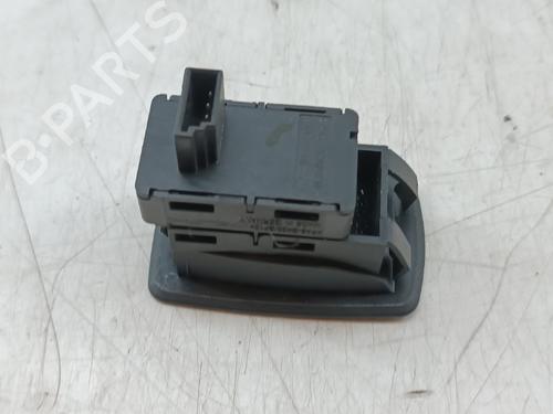 Right rear window switch BMW 5 (E60) 520 d | BP39208432I28 - Image 2