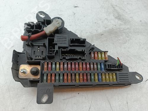 Fuse box BMW 5 (E60) 520 d | BP39208438E1 - Image 4