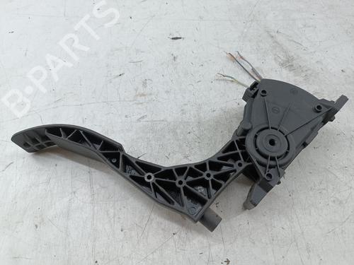Pedal Pedal SEAT IBIZA III (6L1) 1.2 (64 hp) 39210726 39210726
