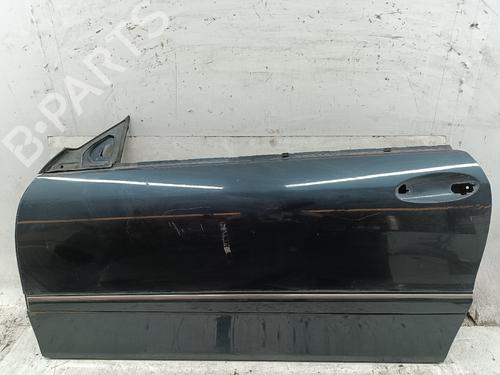 Used Left front door Left front door 39247252 39247252