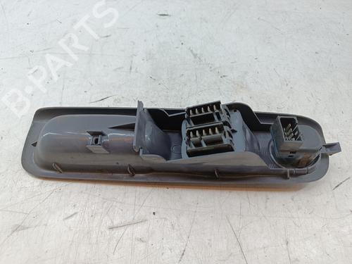 Used Left front window switch Left front window switch RENAULT TWINGO I (C06_) 1.2 (C063, C064) (55 hp) 39471025 39471025