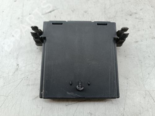 Used Fuse box Fuse box 39538883 39538883