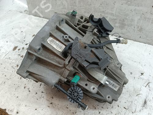 Used Gearbox Gearbox RENAULT MEGANE III Grandtour (KZ0/1) 1.5 dCi (KZ09, KZ0D, KZ1G, KZ29, KZ14, KZ1W, KZ10, KZ1F,... (110 hp) 39560879 39560879