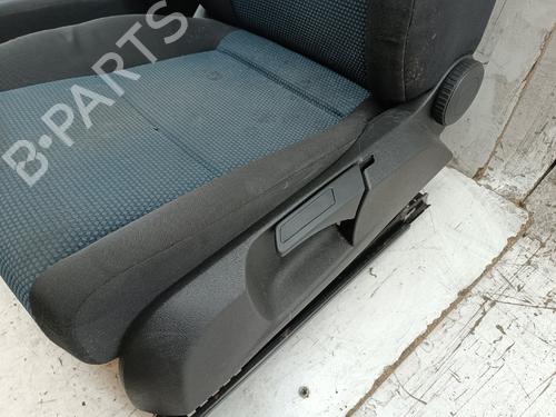 Right front seat VW GOLF VI (5K1) 1.6 TDI | BP39589508C16 - Image 9