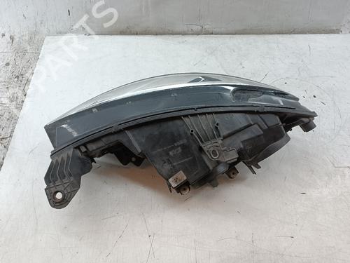 Højre forlygte Højre forlygte 39589544 39589544