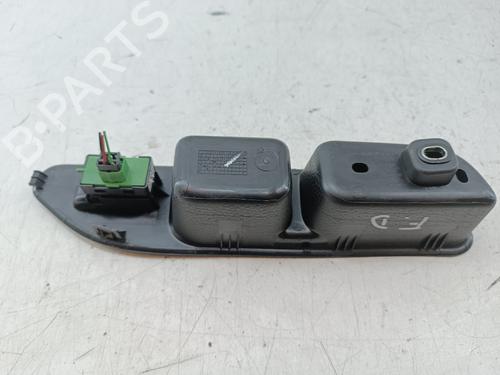 Used Right front window switch Right front window switch 39589591 39589591