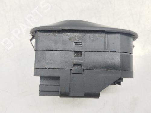 Left front window switch PEUGEOT 206 Van 1.9 D | BP39589602I27 - Image 2