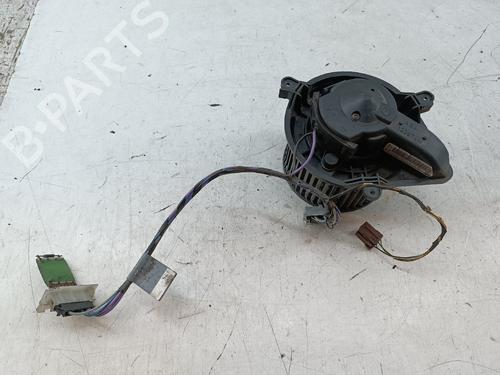 Used Heater blower motor Heater blower motor RENAULT MASTER II Van (FD) 1.9 dCi 80 (FD0P) (82 hp) 39689458 39689458