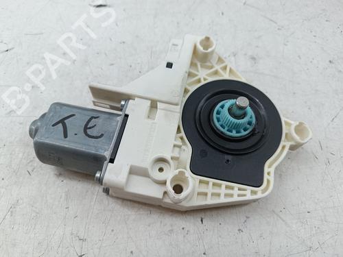 Used Rear left window mechanism Rear left window mechanism AUDI A4 B8 Avant (8K5) 2.0 TDI (136 hp) 39748035 39748035