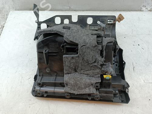 Used Glove box Glove box AUDI A4 B8 Avant (8K5) 2.0 TDI (136 hp) 39748069 39748069