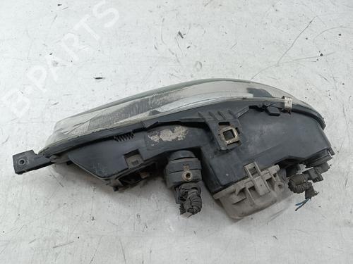 Used Right headlight Right headlight FIAT BRAVO I (182_) 1.9 JTD (100 hp) 39752961 39752961