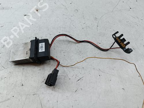Used Heater resistor Heater resistor RENAULT MEGANE II Estate (KM0/1_) 1.5 dCi (KM0F, KM0T, KM2B) (82 hp) 39886475 39886475
