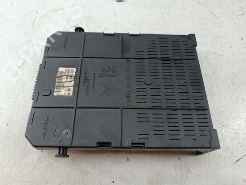 Used Fuse box Fuse box CITROËN C4 I (LC_) 1.4 16V (88 hp) 39886512 39886512