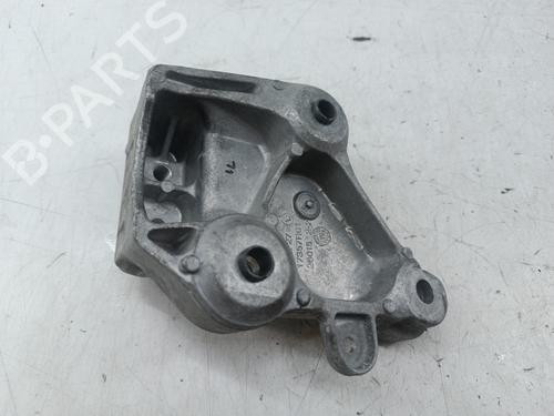 Used Engine mount Engine mount PEUGEOT 308 SW II (LC_, LJ_, LR_, LX_, L4_) 1.6 HDi / BlueHDi 115 (LCBHXM, LCBHXT) (115 hp) 39886519 39886519