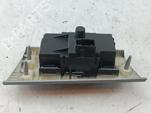 Switch BMW 3 Touring (E91) 320 d | BP39886528I30 - Image 2
