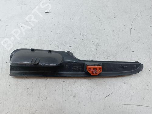 Højre fortil elrude kontakt Højre fortil elrude kontakt SEAT IBIZA II (6K1) [1993-2002] 39886537 39886537