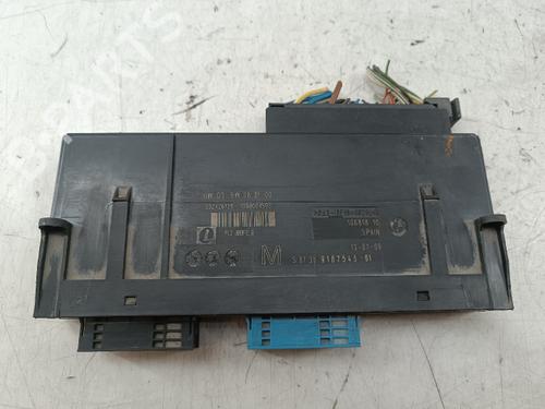 Used Fuse box Fuse box BMW 3 Touring (E91) 320 d (163 hp) 39932180 39932180