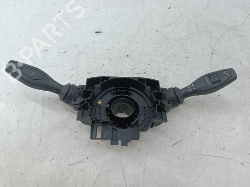 switch-ford-fiesta-vi-van-2008-2009-2010-2011-2012-2013-2014-2015-2016-2017-39959372 main image