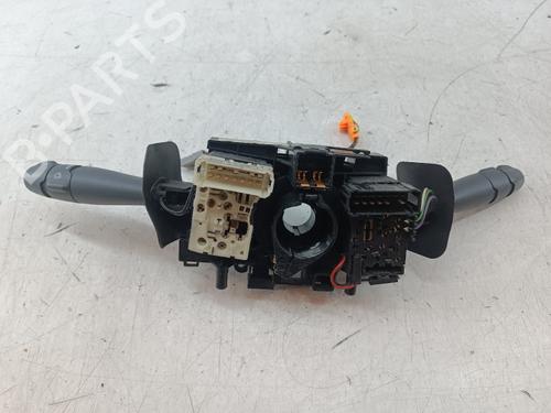 Used Steering column stalk Steering column stalk RENAULT CLIO II (BB_, CB_) 1.5 dCi (B/CB07) (65 hp) 39989077 39989077
