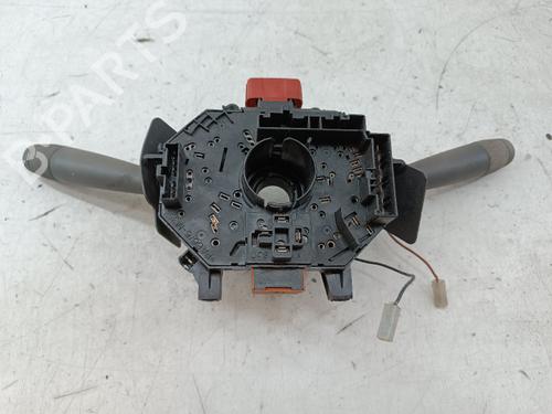 Used Switch Switch FIAT PUNTO (176_) 75 1.2 (73 hp) 40084198 40084198