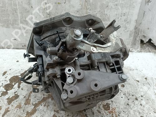 Used Gearbox Gearbox OPEL ASTRA J Sports Tourer (P10) 1.7 CDTI (35) (125 hp) 40129452 40129452