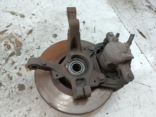 left-front-steering-knuckle-renault-clio-iii-br01-cr01-2005-2006-2007-2008-2009-2010-2011-2012-2013-2014-40152315 main image