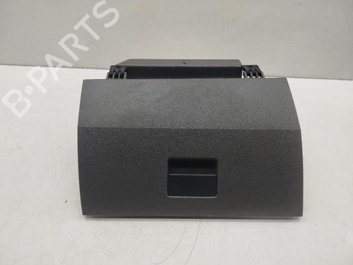 Used Glove box Glove box FORD FIESTA V (JH_, JD_) 1.25 16V (75 hp) 40238419 40238419