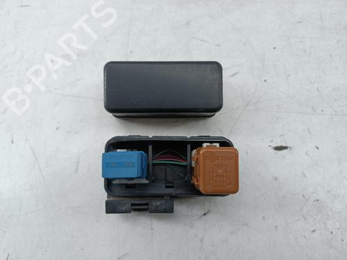 Used Fuse box Fuse box NISSAN LEAF (ZE1) Electric (150 hp) 40238444 40238444