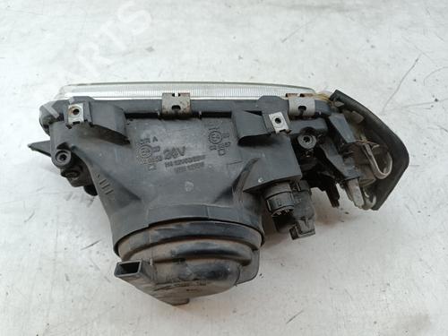 Used Right headlight Right headlight AUDI 80 B4 Avant (8C5) 1.9 TDI (90 hp) 40257617 40257617