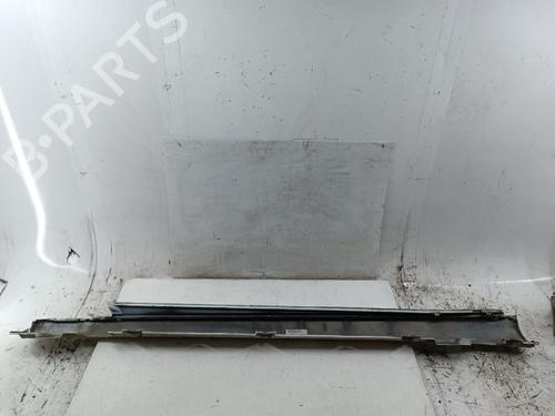 Used Right sideskirt Right sideskirt MERCEDES-BENZ C-CLASS (W205) C 200 BlueTEC / d (205.037) (136 hp) 40453693 40453693