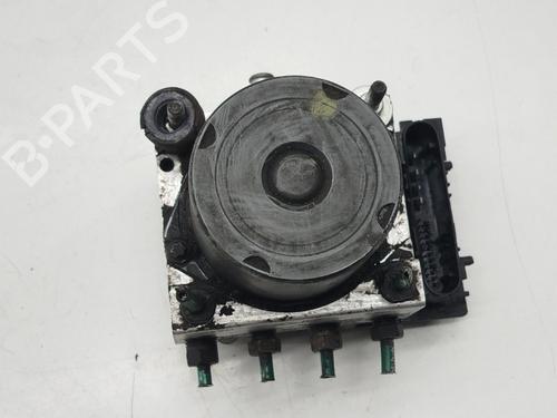 brake-master-cylinder-opel-corsa-c-x01-2000-2001-2002-2003-2004-2005-2006-2007-2008-2009-40463046 main image