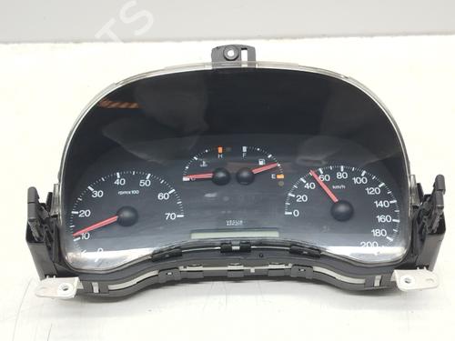 Used Instrument cluster Instrument cluster FIAT PUNTO (188_) 1.2 16V 80 (188.233, .235, .253, .255, .333, .353, .639,... (80 hp) 40500106 40500106