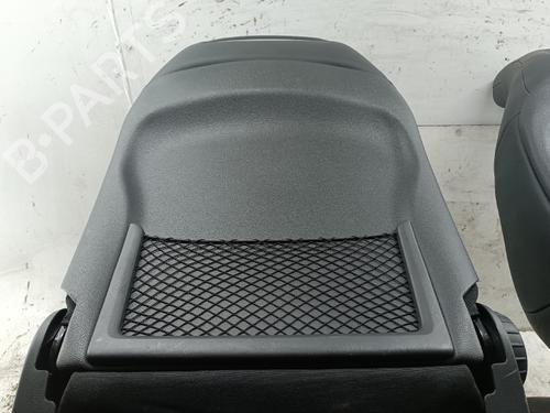 Right front seat MERCEDES-BENZ A-CLASS (W176) A 180 (176.042) | BP40509915C16 - Image 18