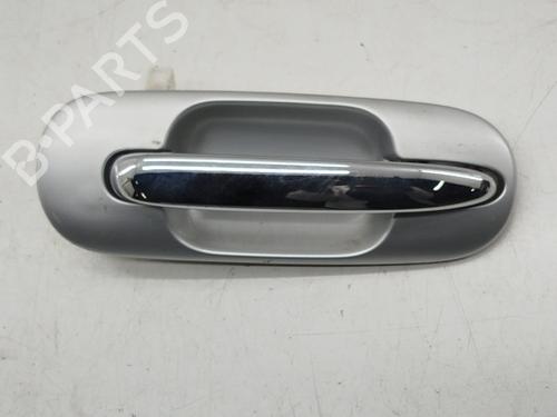 Used Rear right exterior door handle Rear right exterior door handle ROVER 45 I Saloon (RT) 1.4 (103 hp) 40509919 40509919