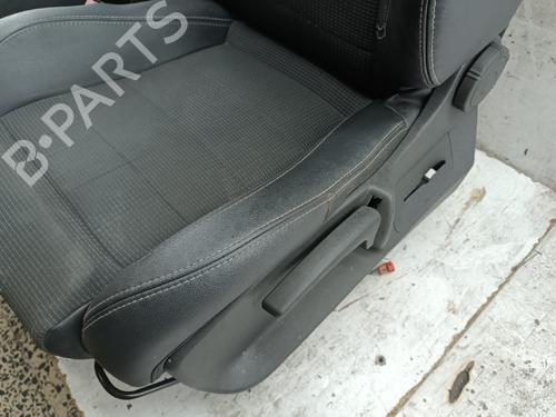 Right front seat RENAULT MEGANE III Hatchback (BZ0/1_, B3_) 1.5 dCi (BZ0C) | BP40509920C16 - Image 6