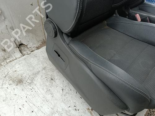 Right front seat RENAULT MEGANE III Hatchback (BZ0/1_, B3_) 1.5 dCi (BZ0C) | BP40509920C16 - Image 19