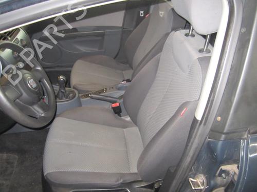 Rear left door window SEAT LEON (1P1)  | BP17290780C20 