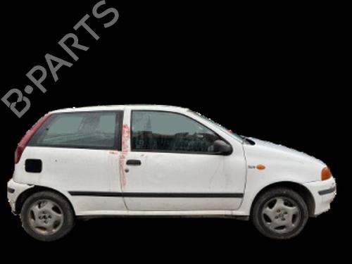 Pièces Détachées Usagées FIAT PUNTO (176_) 1.7 TD (69 hp) 4376849