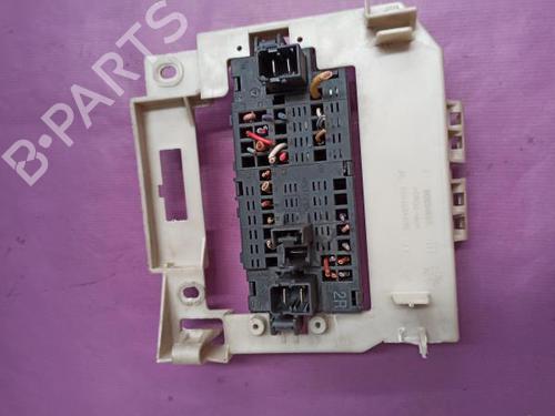 Fuse box CITROËN XSARA (N1)  9635519180 
