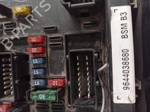 Fuse box CITROËN XSARA (N1)  | BP17245896E1 