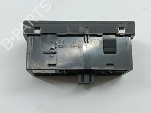 Instrumentbræt MAZDA 6 Estate (GJ, GL) 2.0 (GJEFW) (146 hp) 30598571