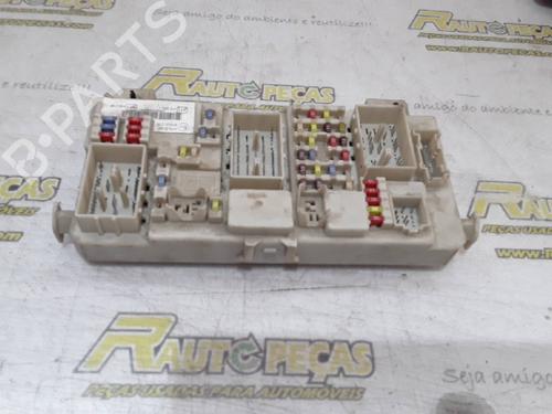 Used Fuse box FORD FOCUS II Turnier (DA_, FFS, DS) [2004-2012]  17286467