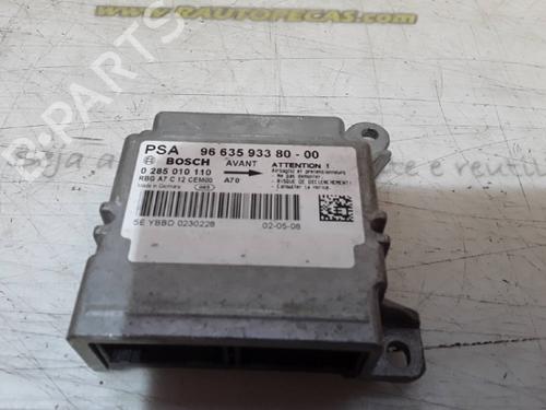 Airbag module FORD FIESTA VI (CB1, CCN) | BP17287694M53