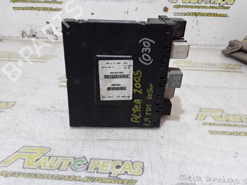 Fuse box SEAT ALTEA (5P1) | BP17287890E1