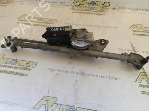 Used Front wiper motor PEUGEOT 106 I (1A, 1C) [1991-1996]  17289759