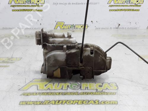 Used Front right lock SEAT IBIZA II (6K1) [1993-2002]  17290253