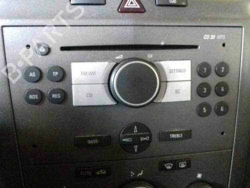 Used Radio OPEL ZAFIRA / ZAFIRA FAMILY B (A05) [2005-2019]  17291248