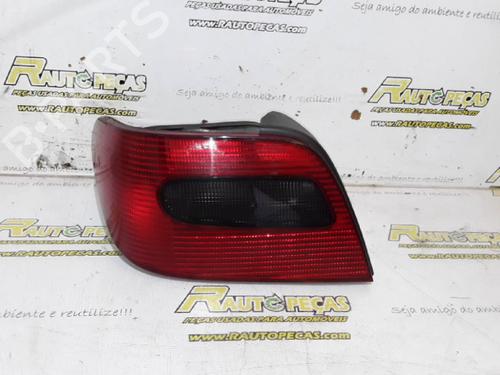 Feu arrière gauche CITROËN XSARA (N1) 1.4 i (75 hp) 17293546