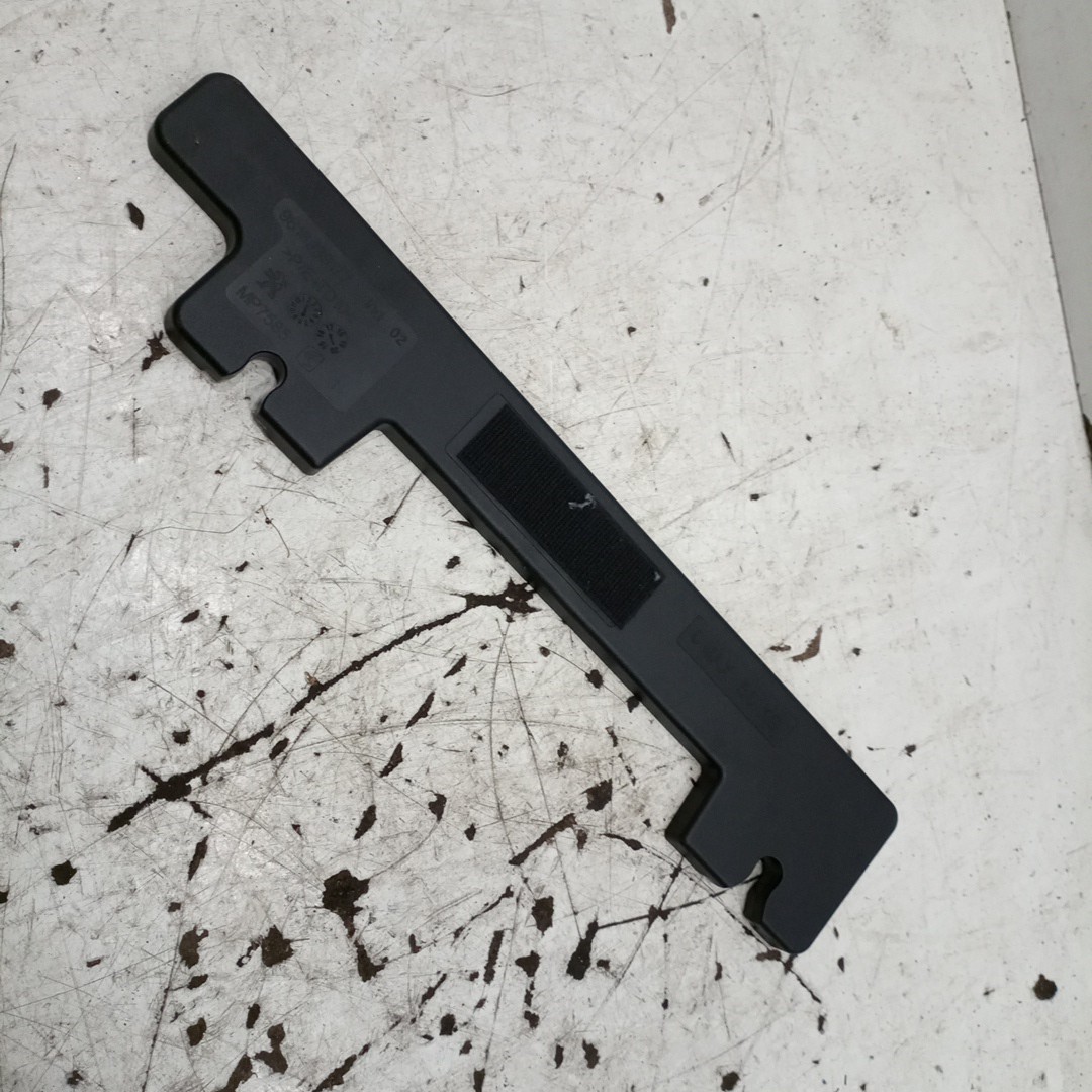 Other PEUGEOT 5008 II (MC_, MJ_, MR_, M4_) 17255369 | B-Parts